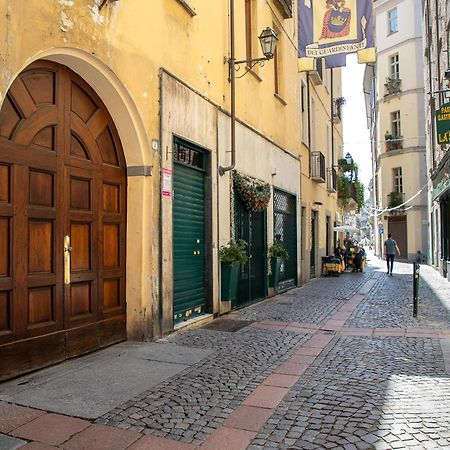Dimora Dei Mercanti Suites Турин Экстерьер фото